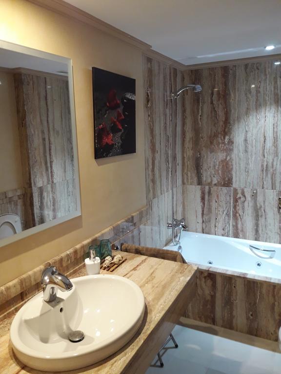 Apartamento Las 4 Palmeras Cordoba Luaran gambar